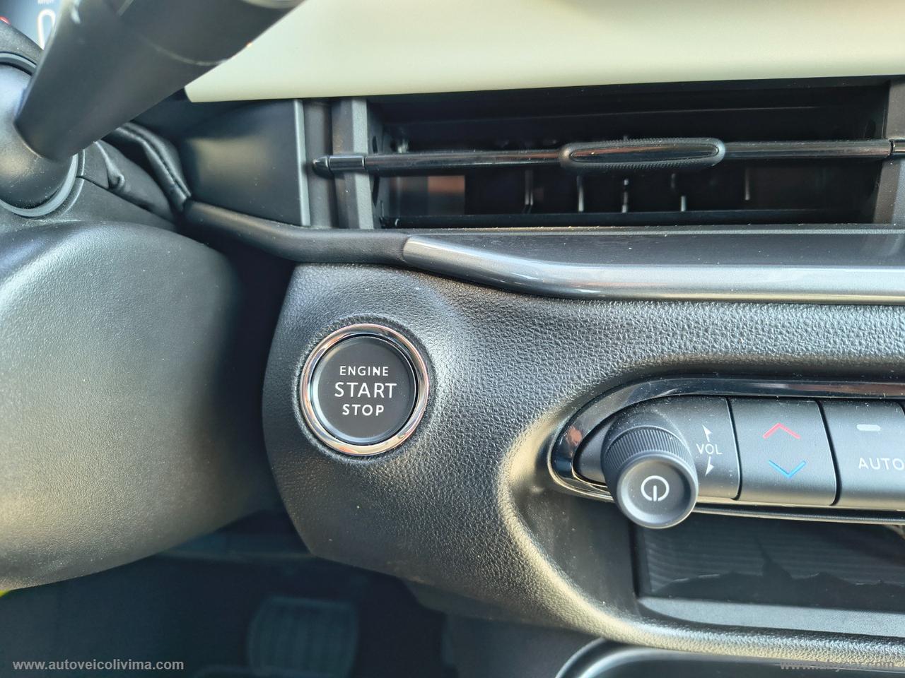 FIAT 600 Hybrid MHEV La Prima