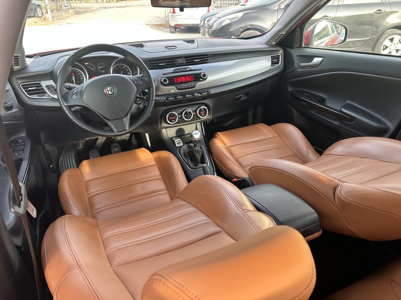 GIULIETTA 1.4T-JET 120CV UNICO PELLE NEOPATENTATI