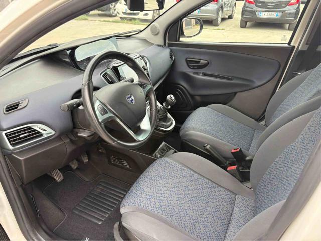 LANCIA Ypsilon 1.0 FireFly 5 porte S&S Hybrid Gold