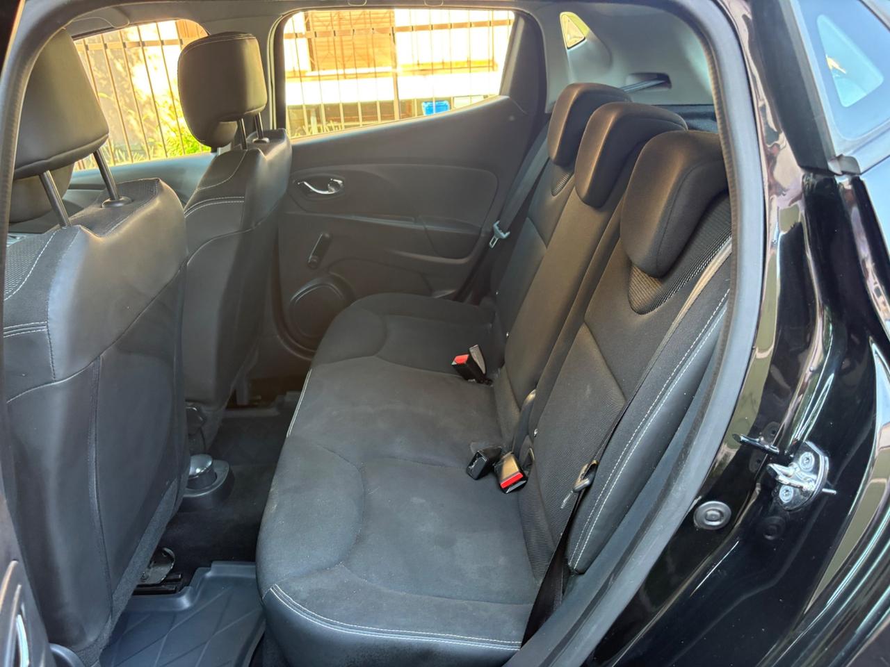 Renault Clio 1.5 dCi 8V 90CV Start&Stop 83gr 5 porte EcoBusiness