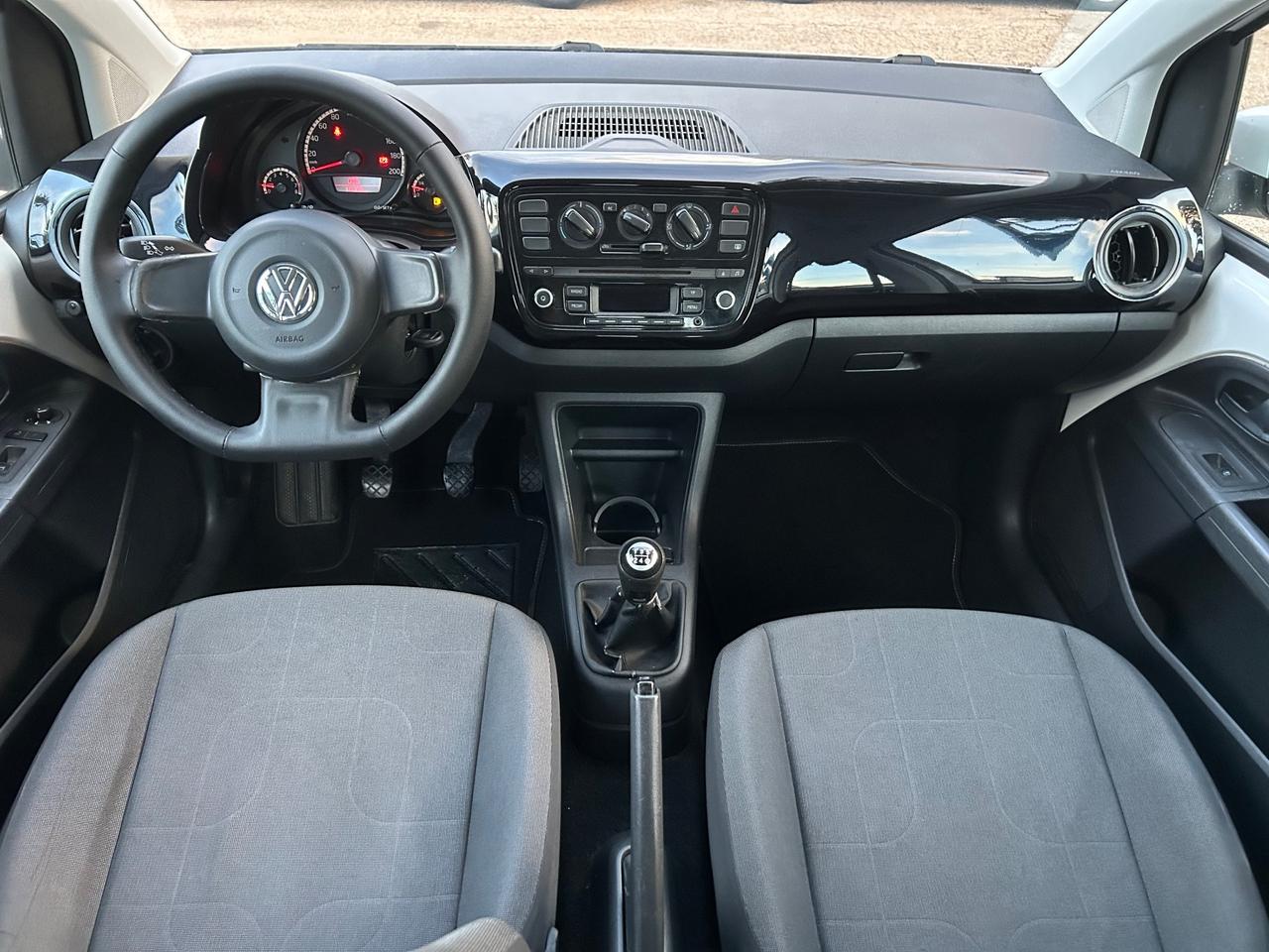 Volkswagen Up 1.0 benzina 75 cavalli 2012