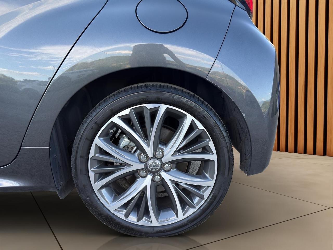 Toyota Yaris 1.5 92cv Hybrid 5 porte FULL MANIACALE