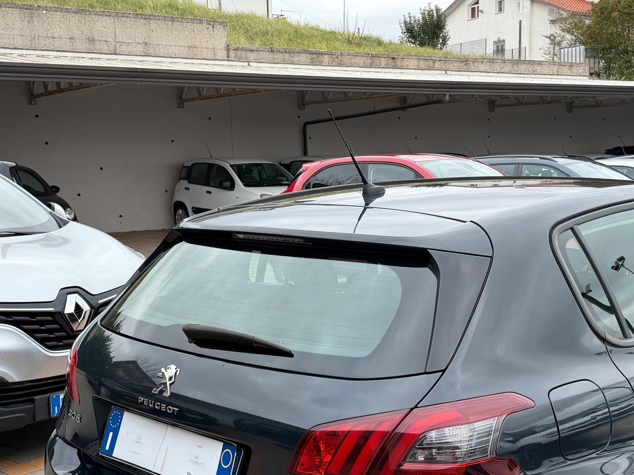 Peugeot 308 1.5 BLUEHDI 130 cv. 5 porte ACTIVE