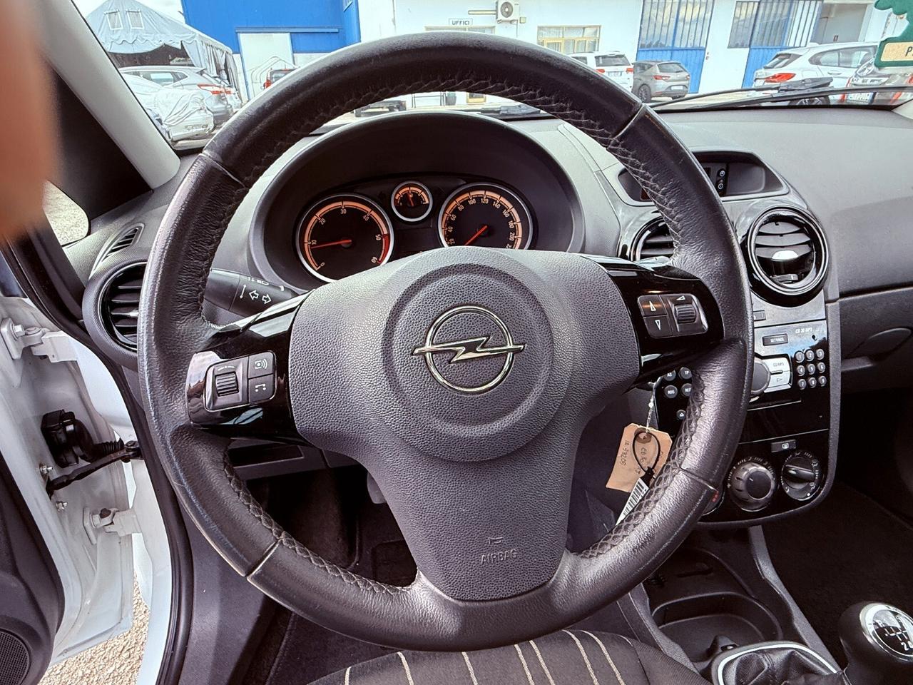 Opel Corsa 1.3 CDTI 75CV 5 porte OK PER NEOPATENTATI