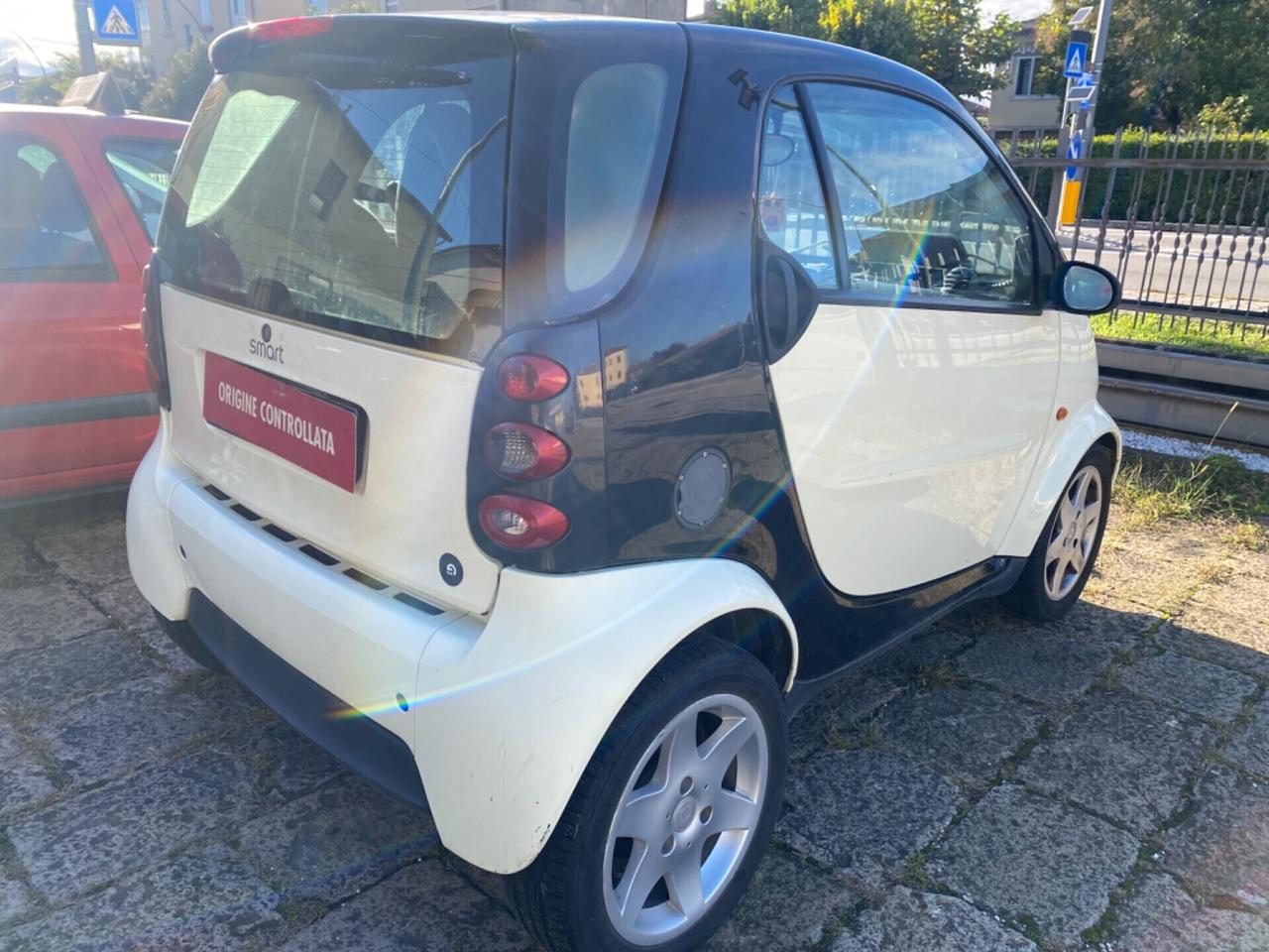 Smart Smart 700 smart city-coupé pure (45 kW)