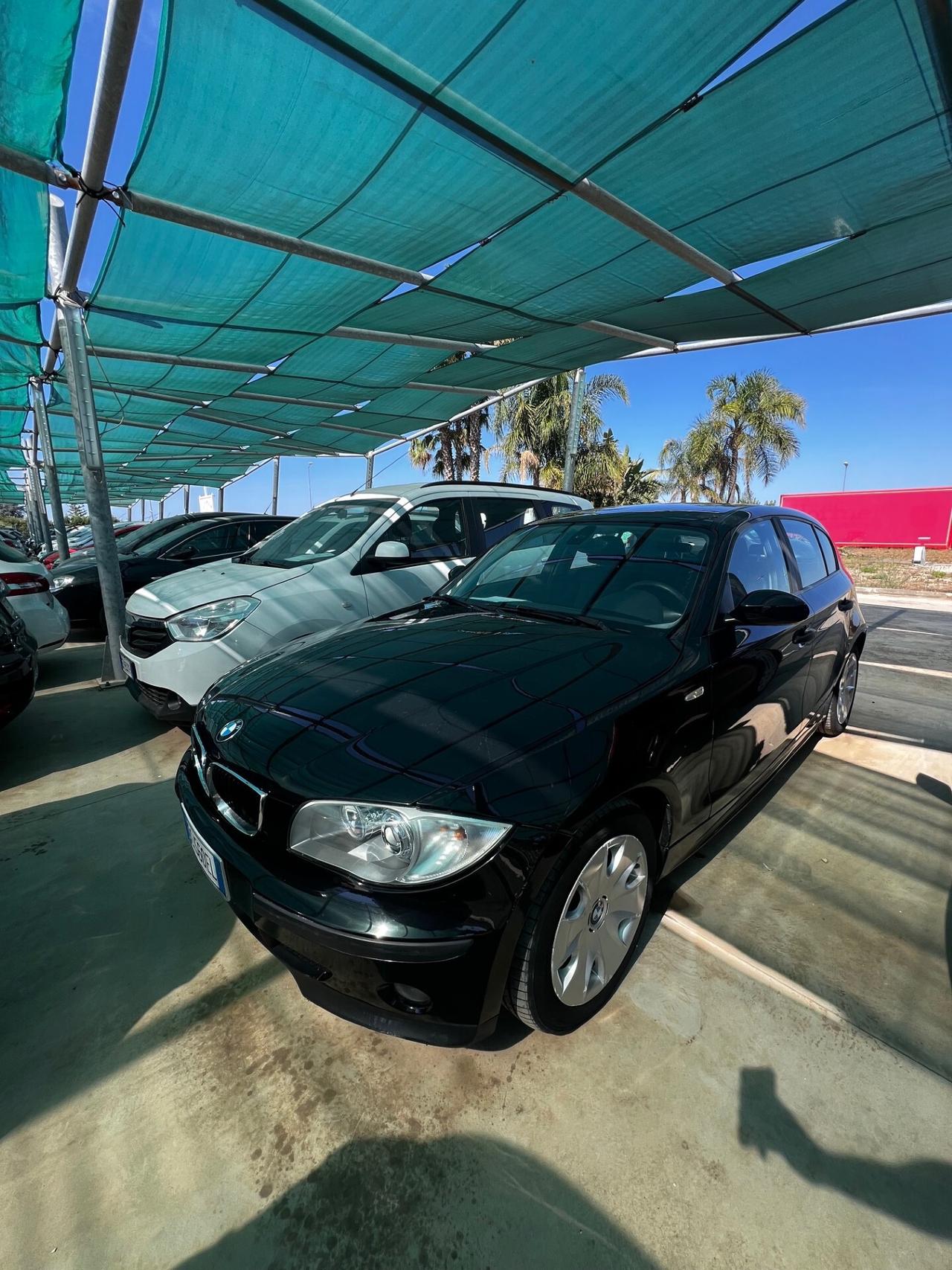 Bmw 118 118d cat 5 porte Futura