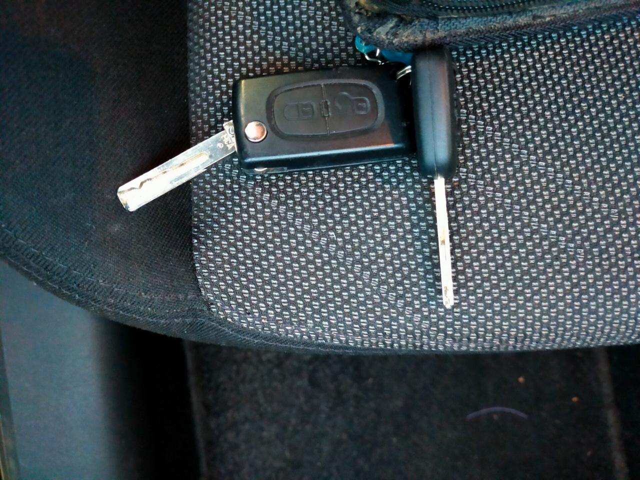 Peugeot 207 1.6 hdi XS 5p adatta per neopatentati