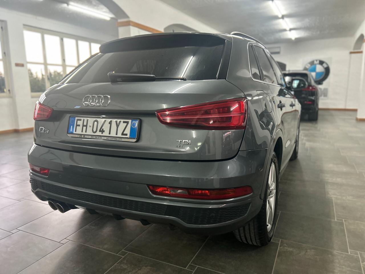 Audi Q3 2.0 TDI S tronic S-Line - 2017