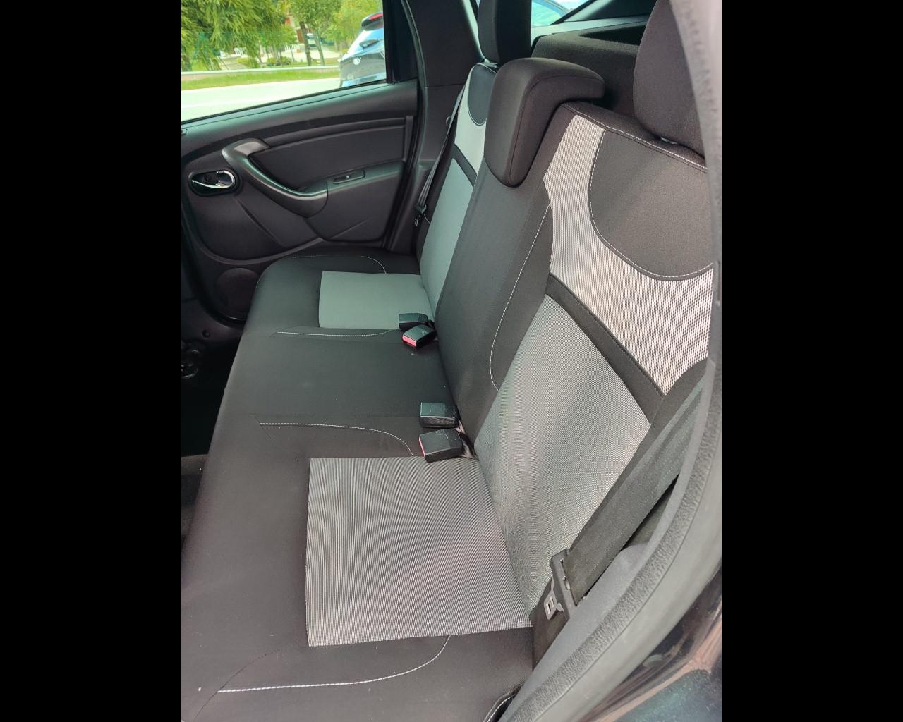 DACIA Duster 1ª serie - Duster 1.5 dCi 110CV S&S 4x2 Serie Speciale Lauréate Family