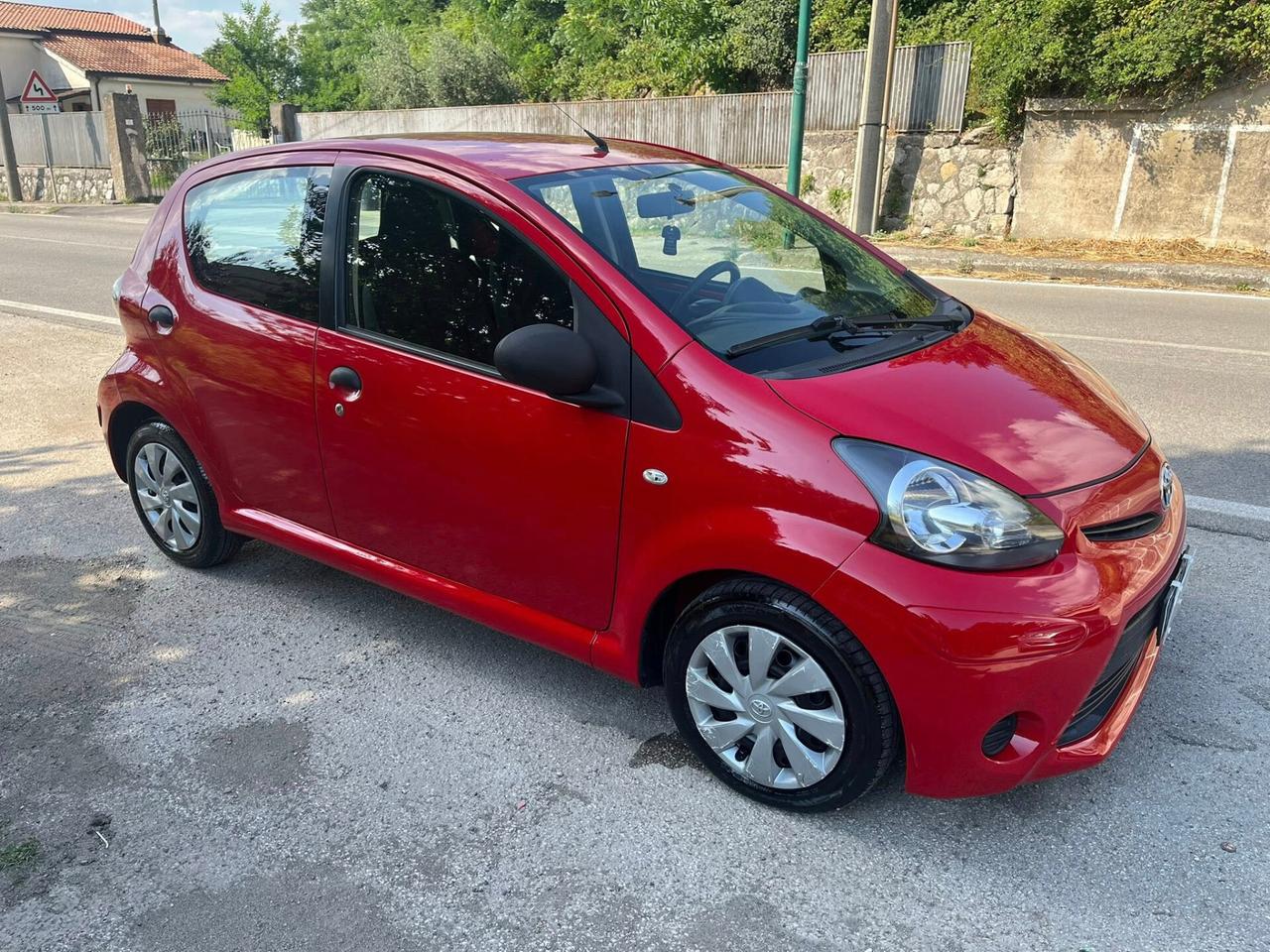 Toyota Aygo 1.0 VVT-i 68CV 5 porte Active