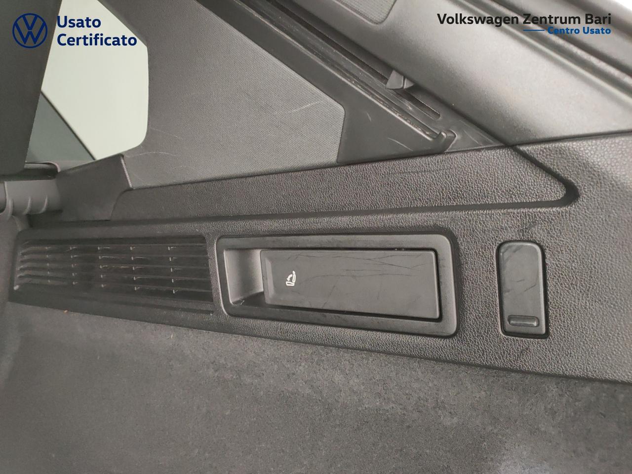 Volkswagen Touareg 3.0 v6 tdi elegance r-line exterior pack 231cv tiptronic