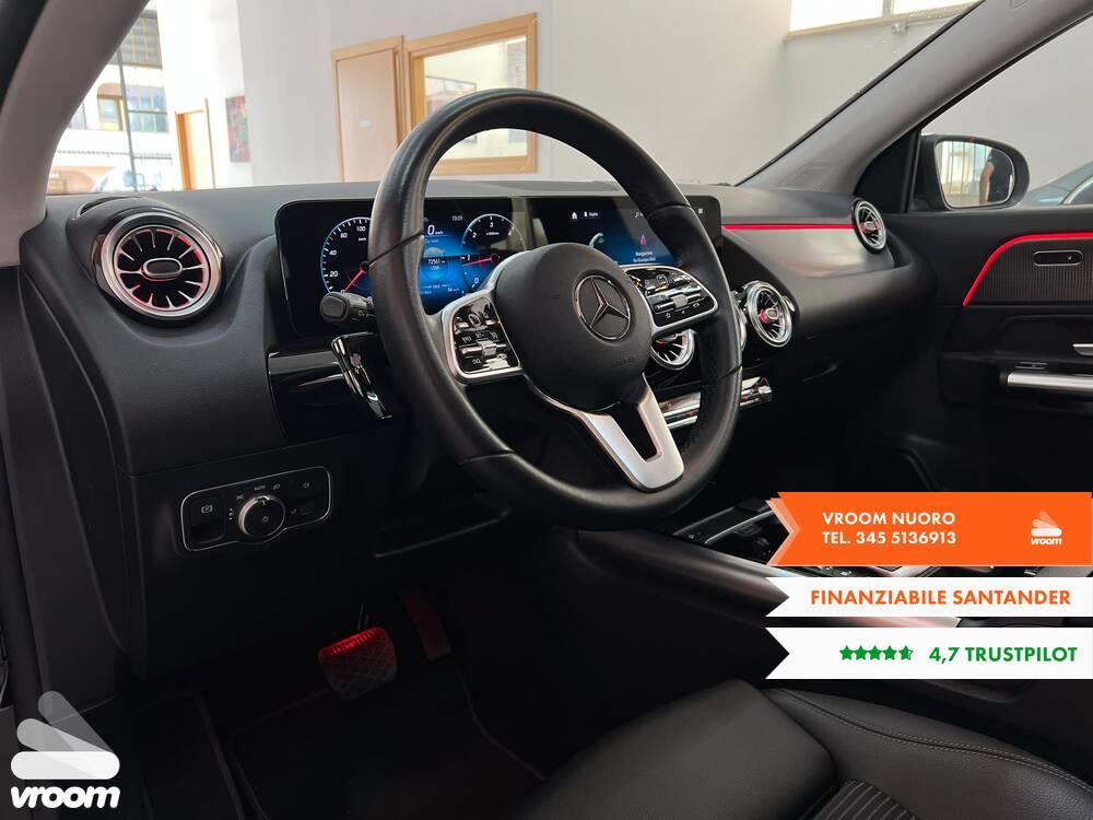 MERCEDES GLA (H247) GLA 220 d Automati...