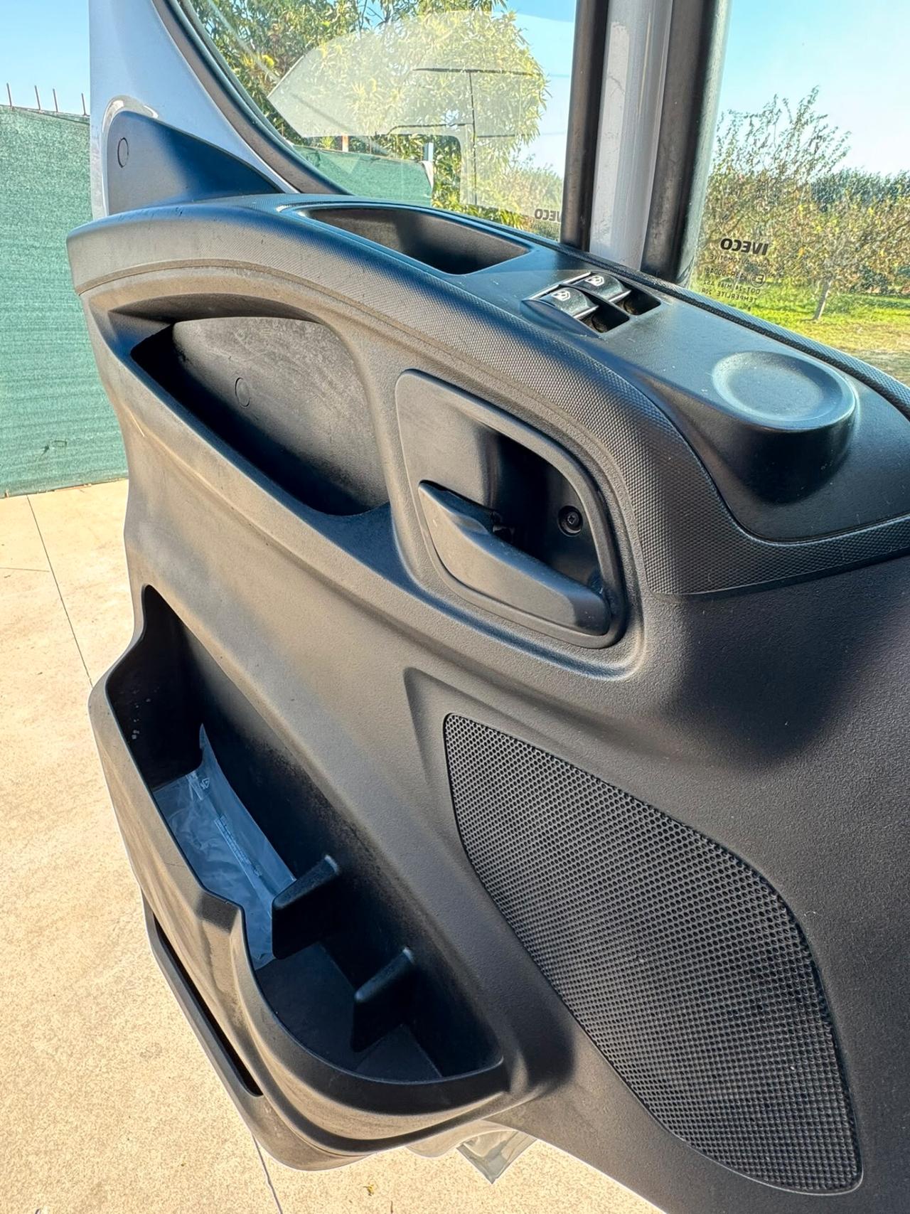 IVECO DAILY RIBALTABILE TRE LATI EURO6 - COME NUOVO