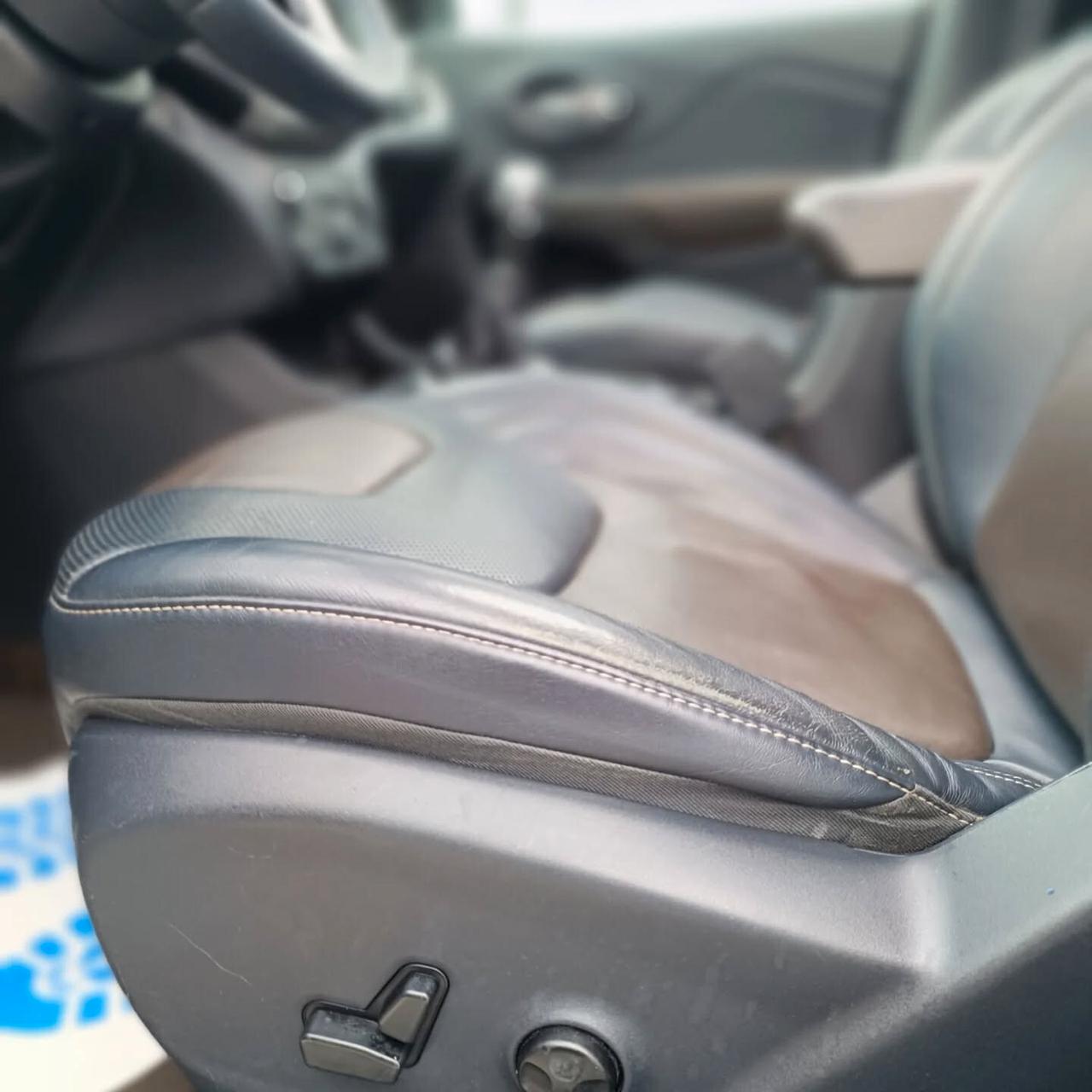 Jeep Cherokee NAVI TETTO STRAFULL