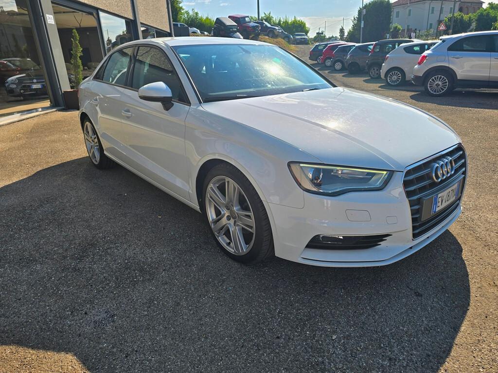 Audi A3 Sedan 1.6 TDI Ambition