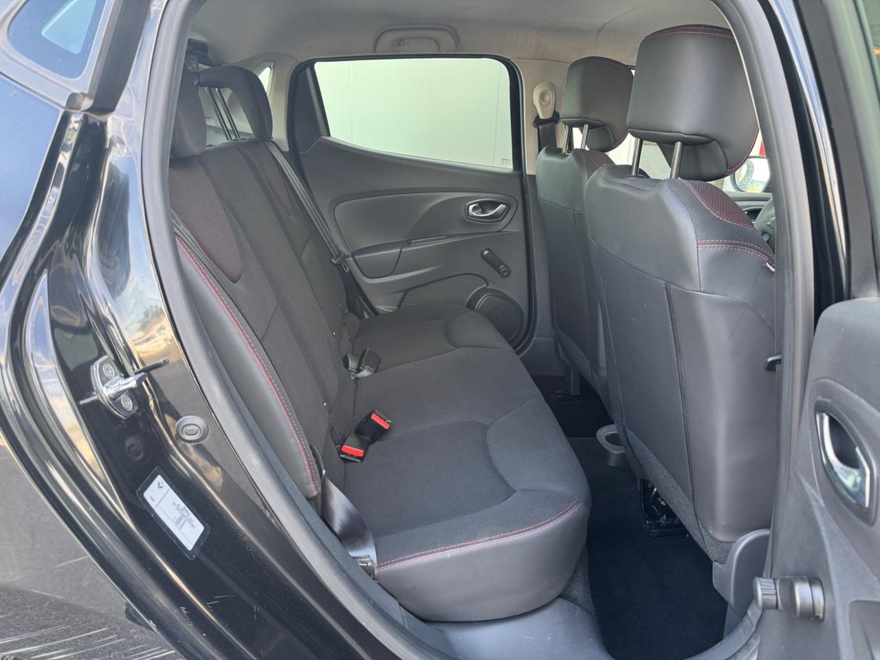 Renault Clio 1.2 75CV