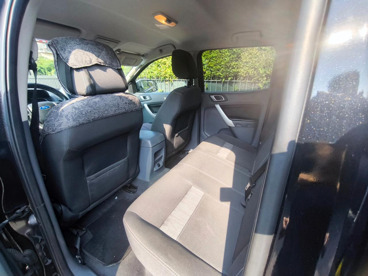 FORD RANGER 2,2 TDCI DOPPIA CABINA XLT – GANCIO TRAINO