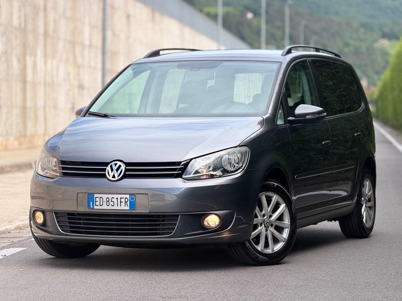 Volkswagen Touran 1.6 TDI 105cv 7 POSTI OK NEOPATENTATI