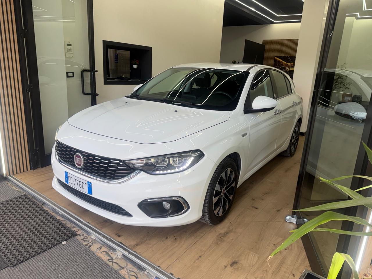 Fiat Tipo 1.4 5 porte Lounge gpl