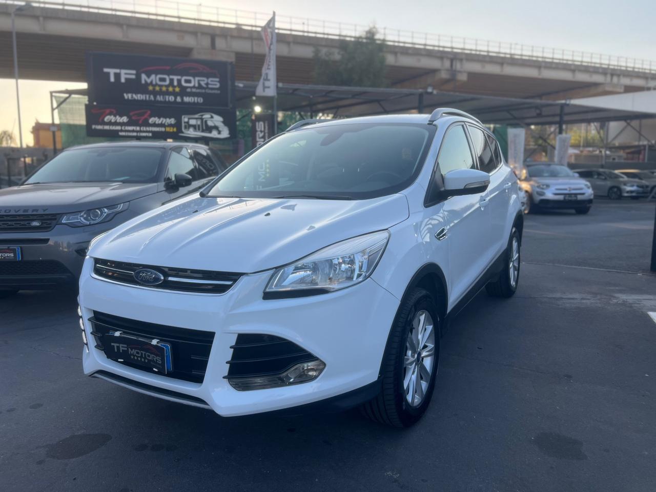 Ford Kuga 2.0 TDCI 4WD AUT. SOLO 120.000KM 12/2015