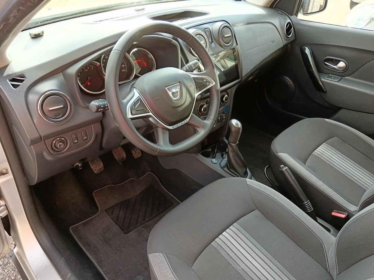 Dacia Sandero Stepway 0.9 TURBO 90CV GPL