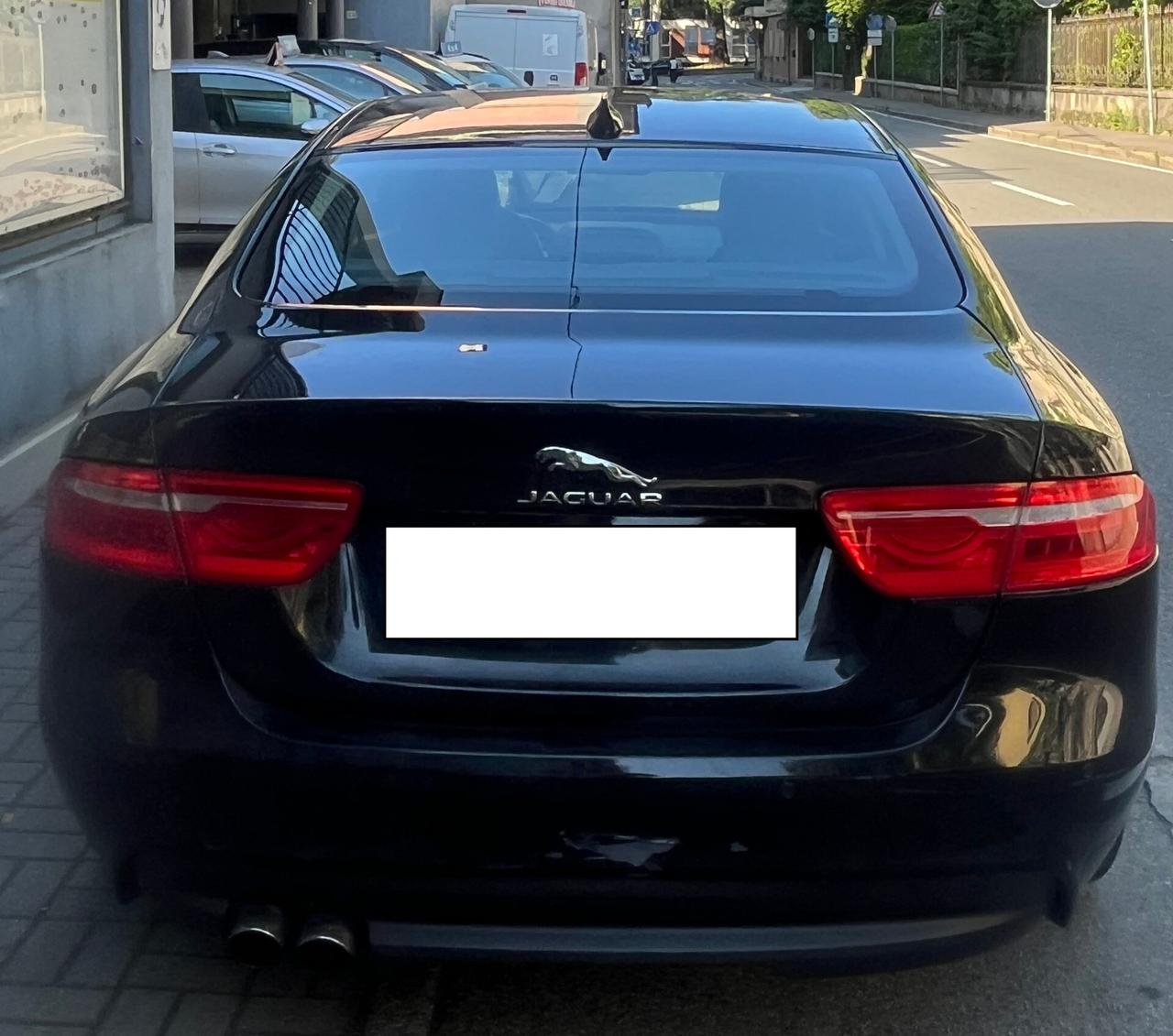 JAGUAR XE 2.0 D PORTFOLIO - CAMBIO AUTOMATICO - KM 78.111