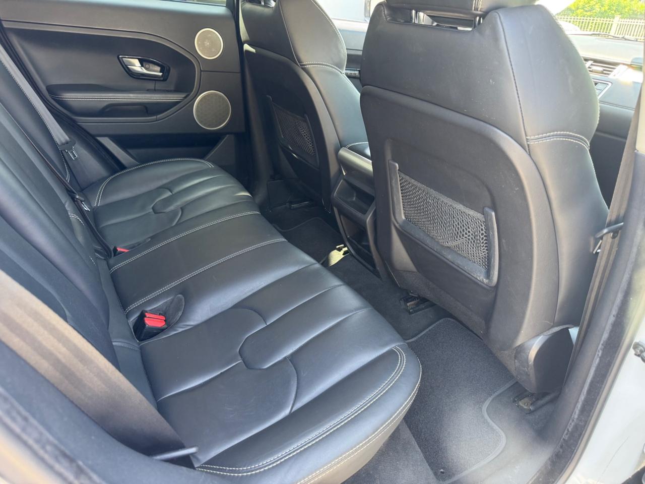Land Rover Range Rover Evoque Range Rover Evoque 2.2 TD4 5p. Dynamic