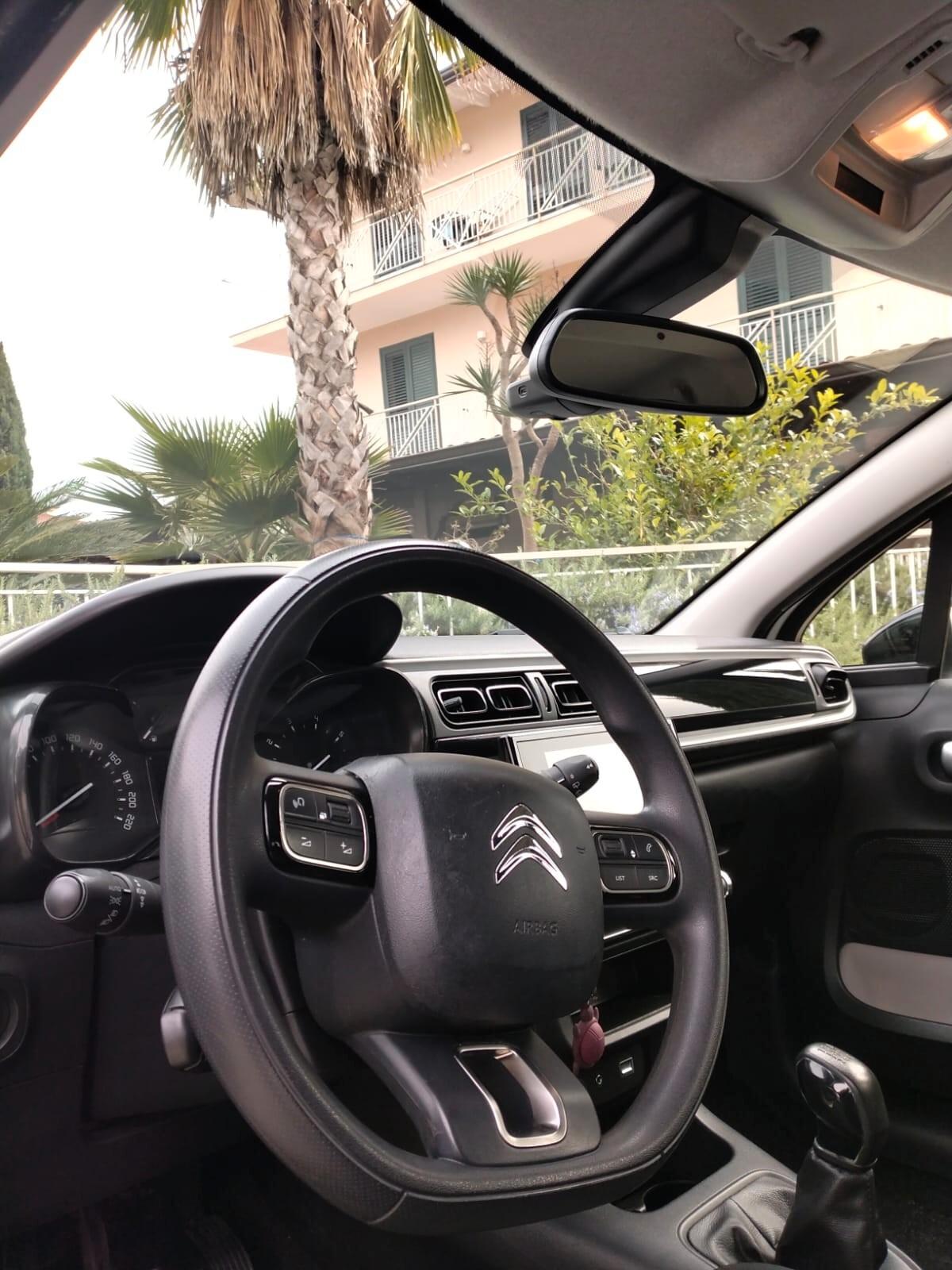 Citroen C3 PureTech 82 Shine