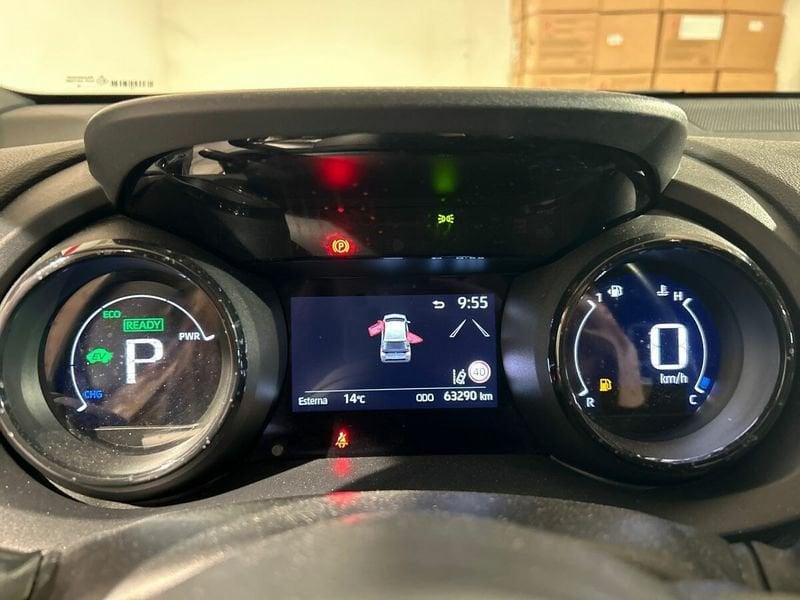 Toyota Yaris Hybrid Style MY22