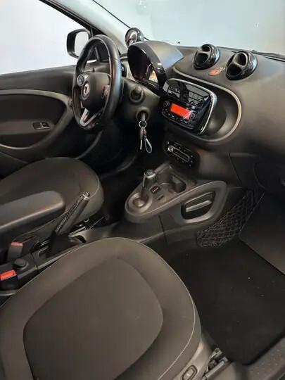 smart forFour 0.9 Pack Brabus~JBL 90cv twinamic~Unipro~Promo~Finanziamento