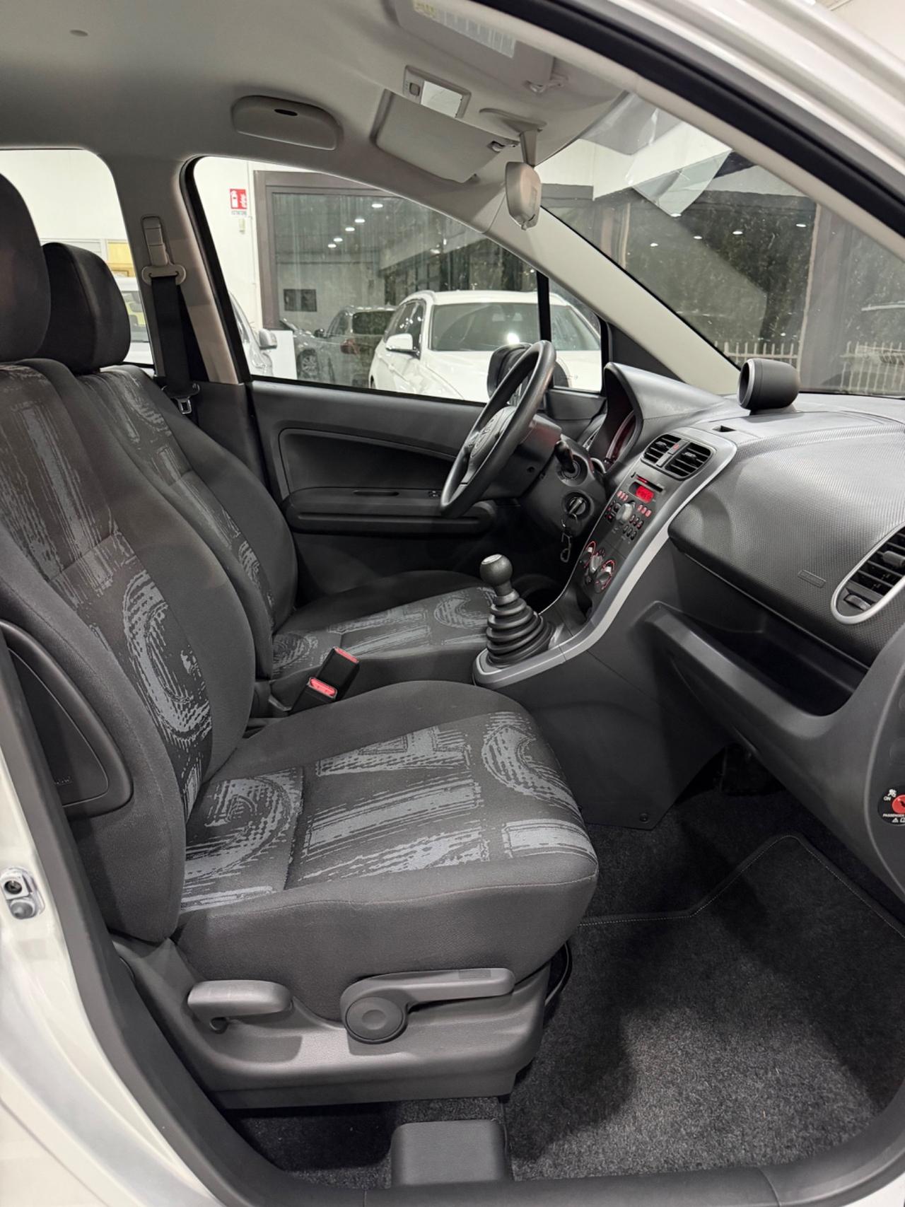 Opel Agila 1.0 12V 68 CV Elective