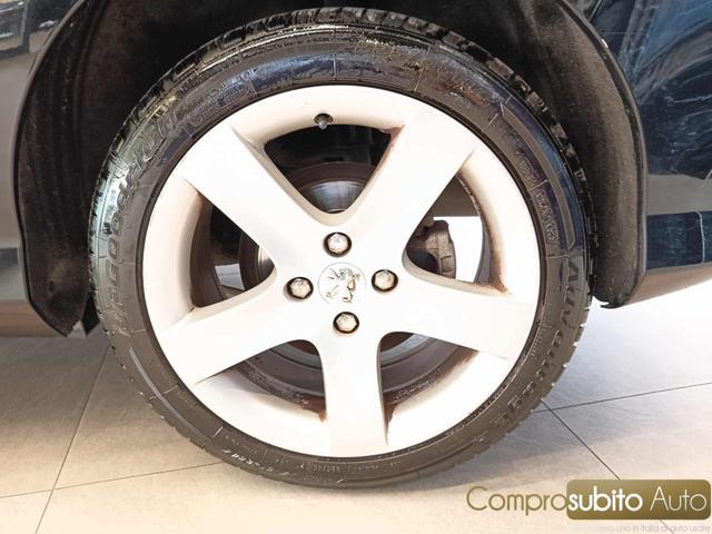 PEUGEOT 308 1.6 HDi 110CV 5p. Féline (6 Marce)