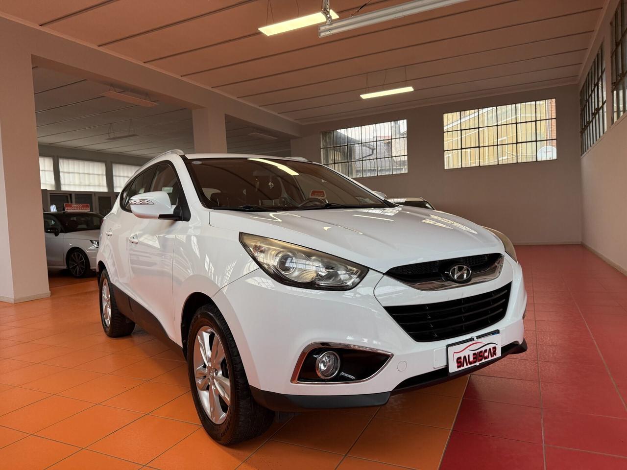 Hyundai iX35 € 3999,00 RISERVATA A COMMERCIANTI AU