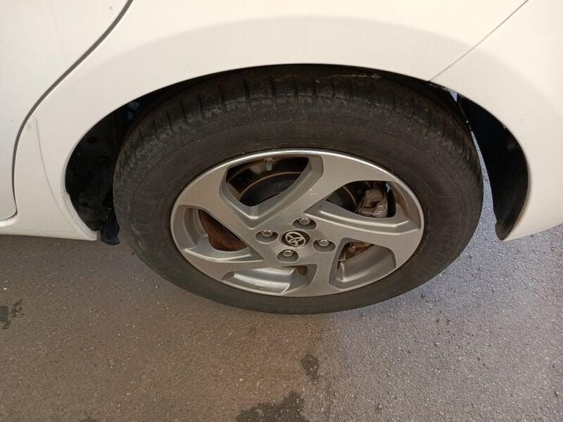 Toyota Yaris Yaris 1.5 Hybrid 5 porte Active