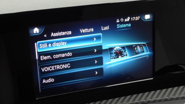 MERCEDES-BENZ A 180 d Automatic Business