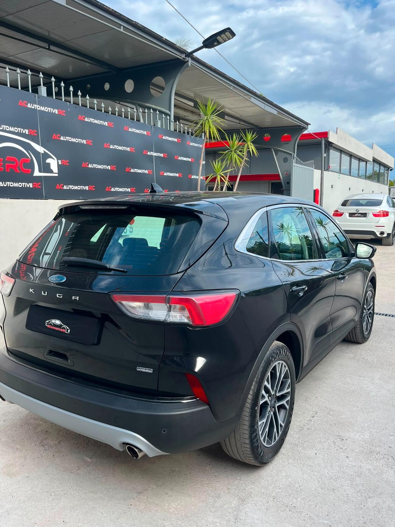 Ford Kuga 2.5 Plug In Hybrid 225 CV CVT 2WD Titanium