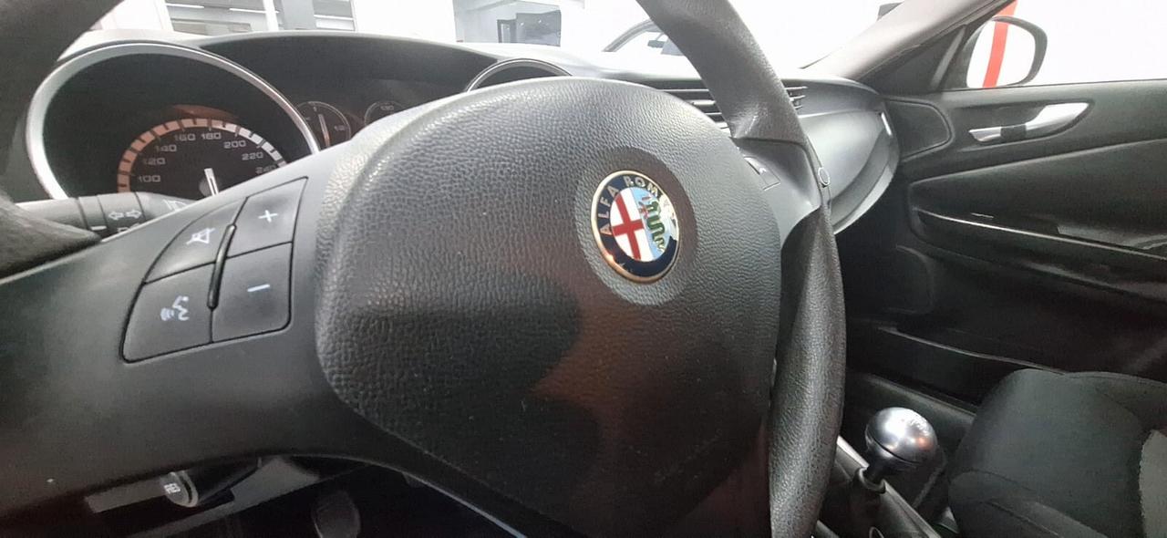 Alfa Romeo Giulietta 1.6 JTDm-2 105 CV Progression