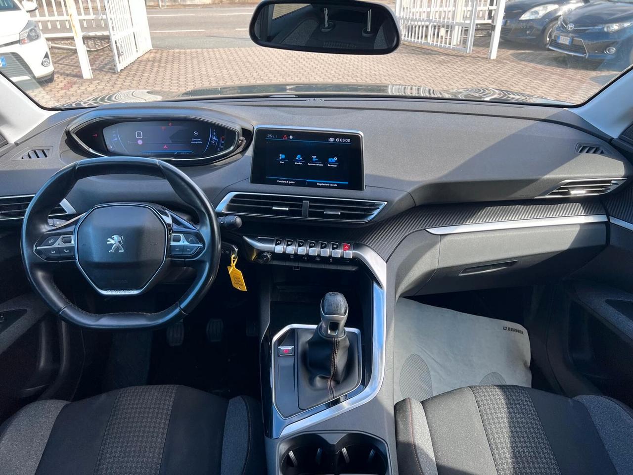Peugeot 3008 BlueHDi 130 S&S Allure