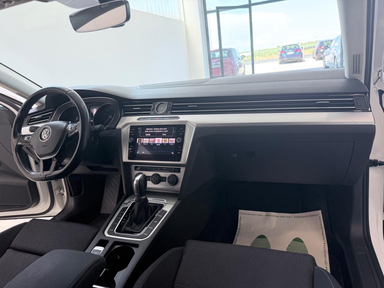 Volkswagen Passat Variant 1.6 TDI SCR DSG Business BMT