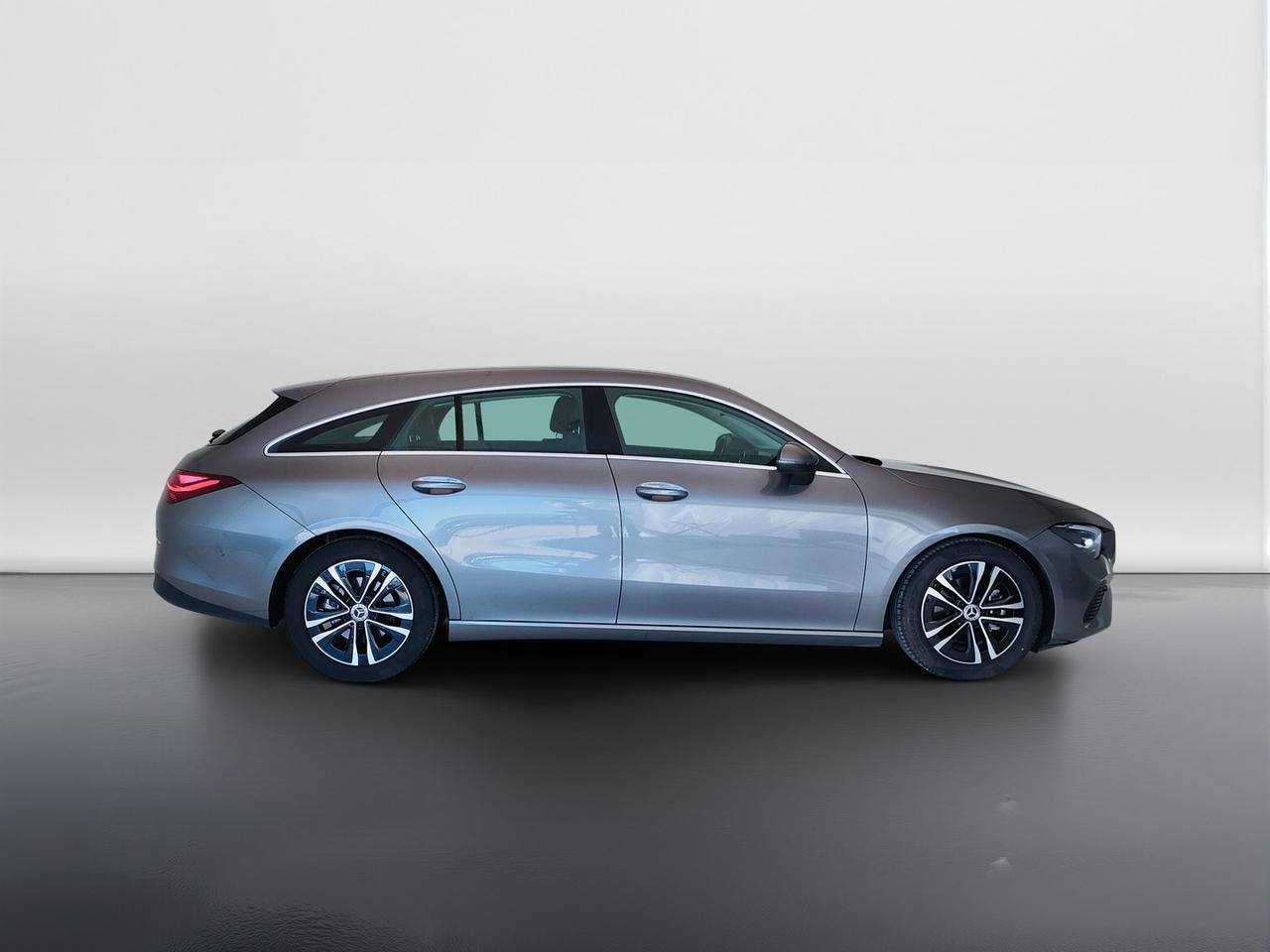 Mercedes-Benz CLA Sh.Brake - X118 2023 - CLA Shooting Brake 180 d Advanced auto
