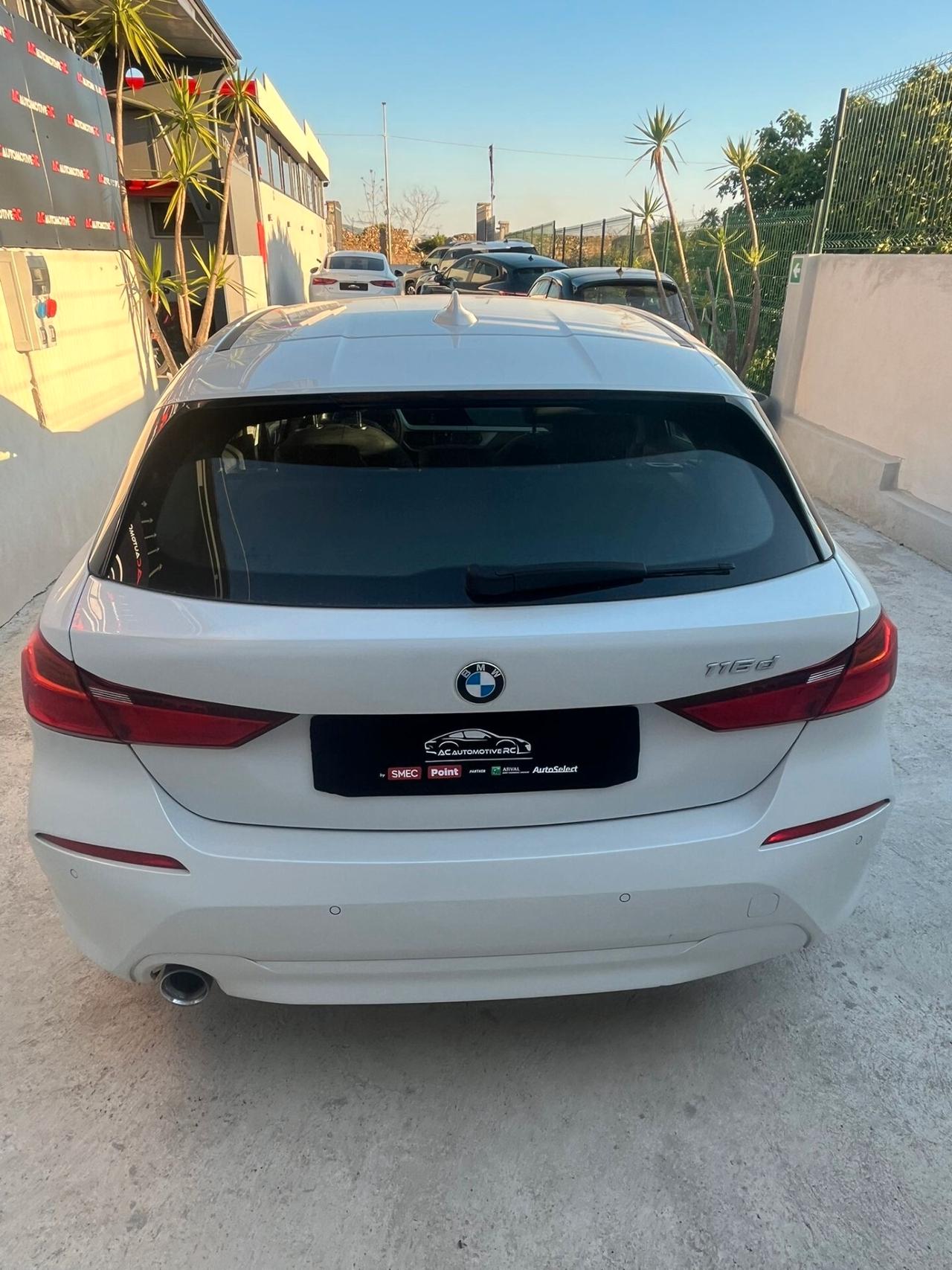 Bmw 116 116d 5p. Business Advantage