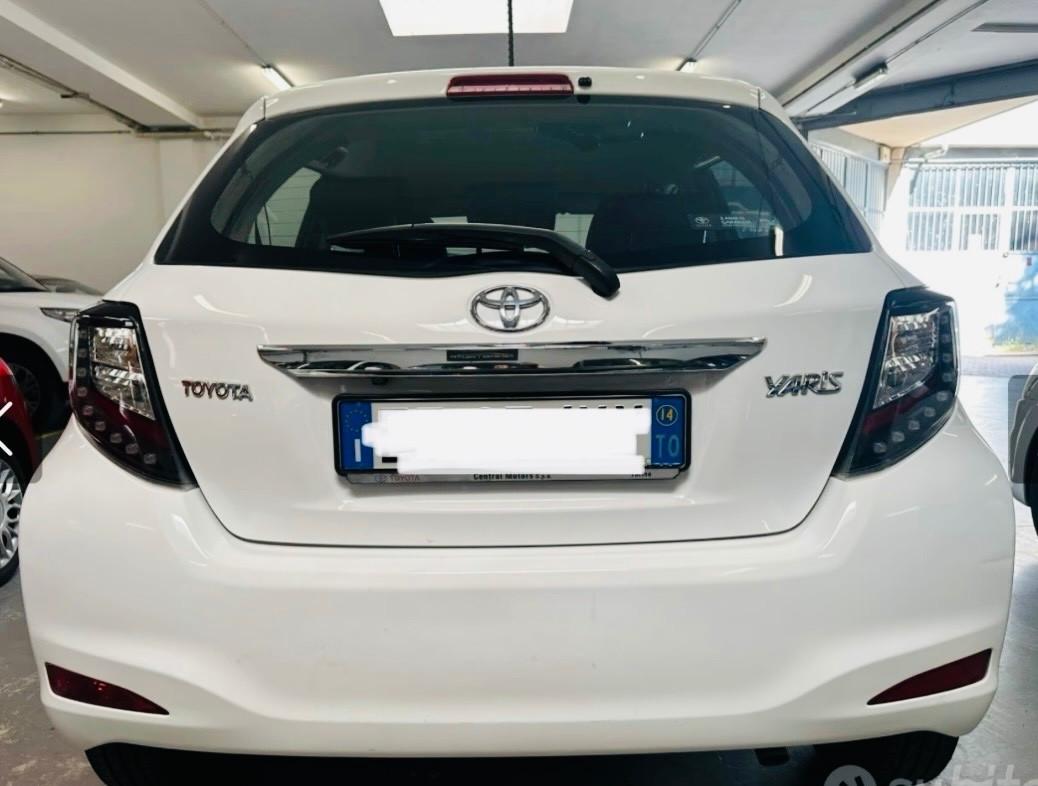 Toyota Yaris 1.4 D-4D 5 porte Lounge