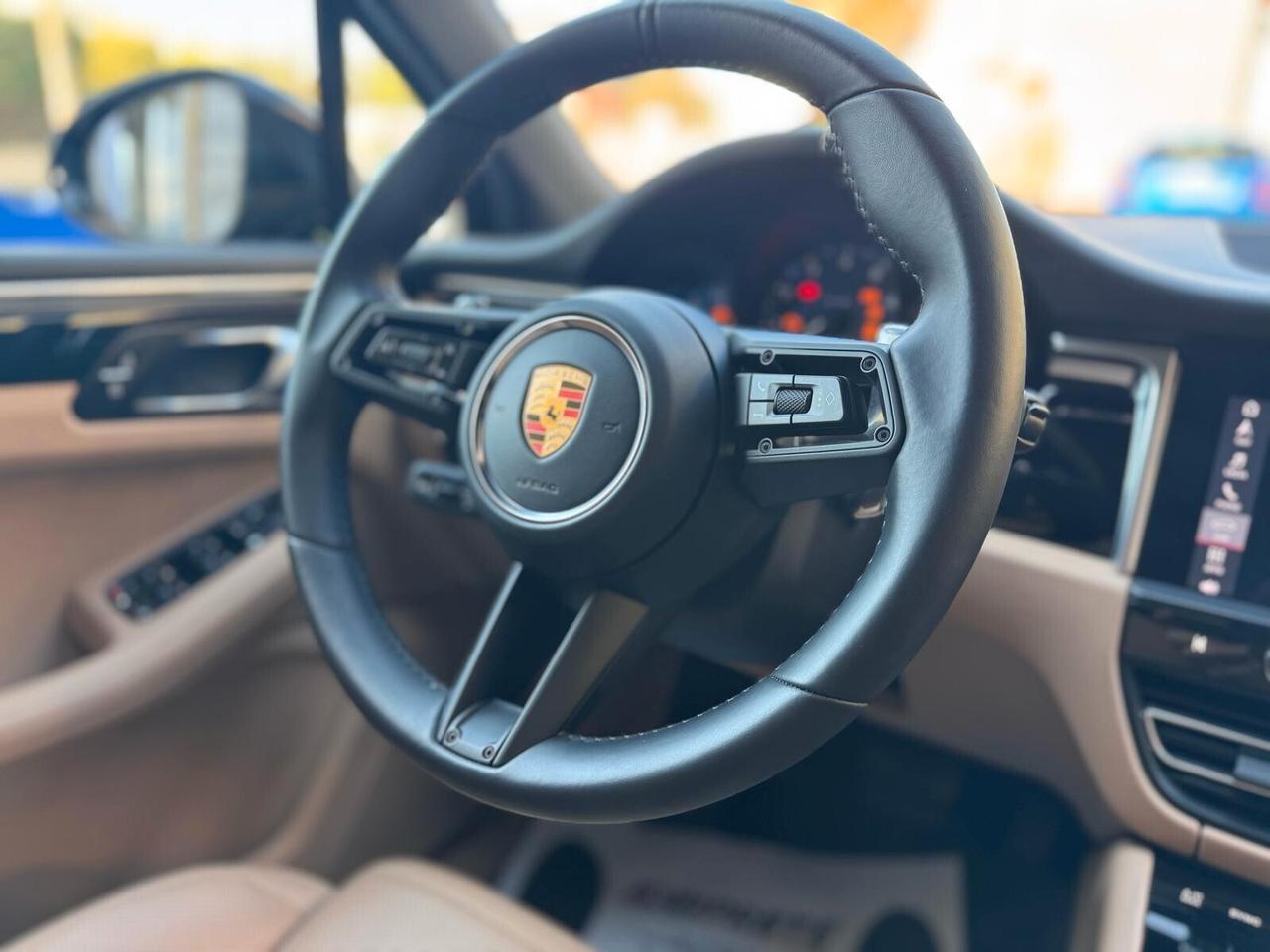 Porsche Macan 2.0 265 cv Black edition pelle totale full optional