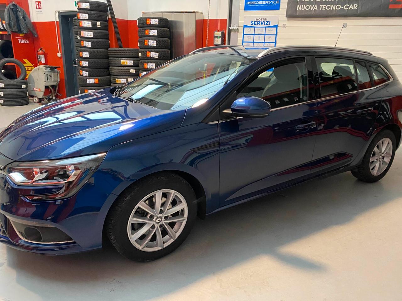 Renault Megane Mégane Sporter dCi 8V 110 CV EDC Energy Business