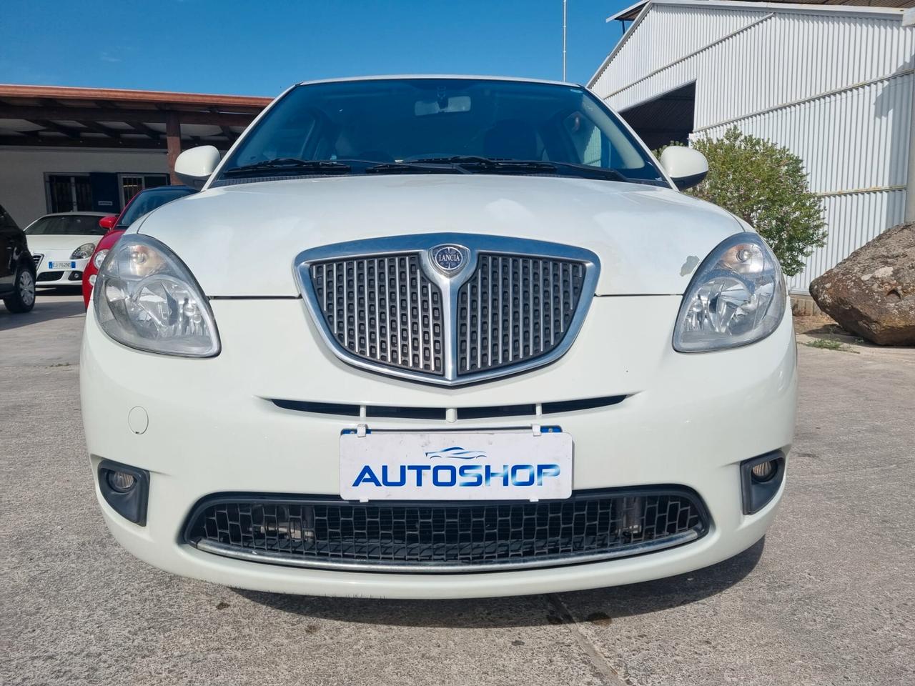 Lancia Ypsilon 1.2 69 CV Diva