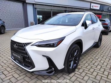 Lexus NX 2ª serie Plug-in 4WD Premium +