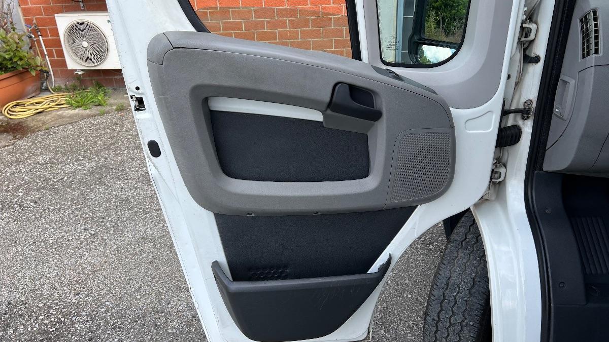 FIAT ducato 35 LH1 2.3 mjt 120cv carro ducato 35 LH1 2.3 mjt 120cv carro