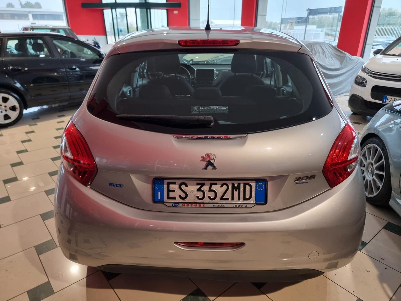 Peugeot 208 1.2 VTi 82 CV 5 porte Allure