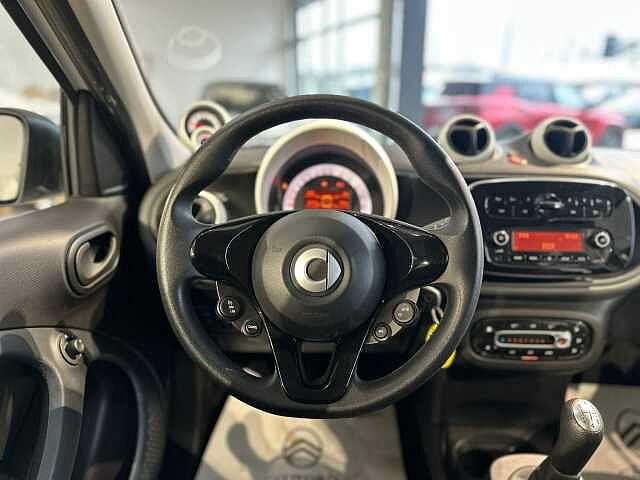 Smart forfour 70 1.0 twinamic Youngster