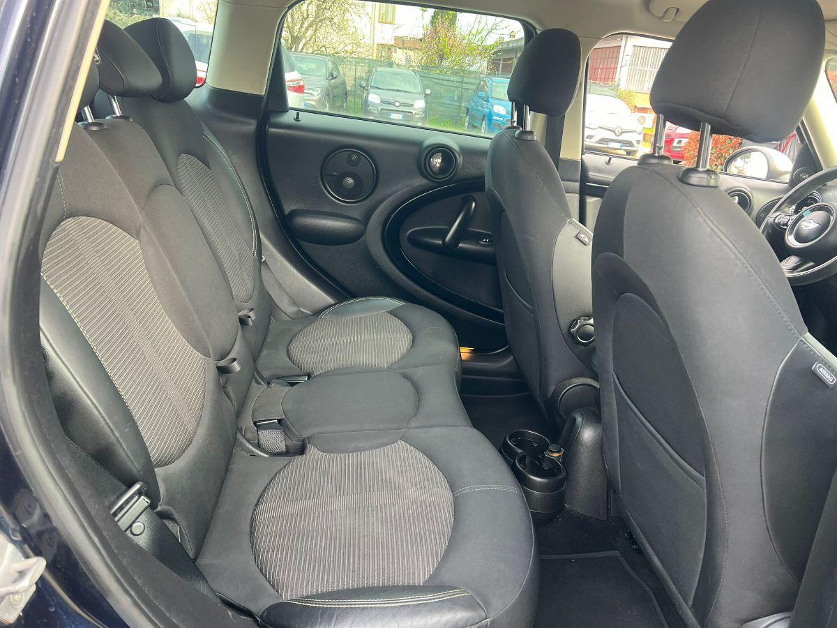 MINI - Countryman - One D